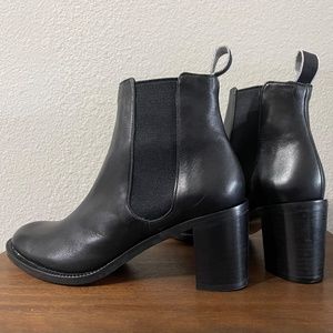 Robert Clergerie Paris Black Leather Dress Boots